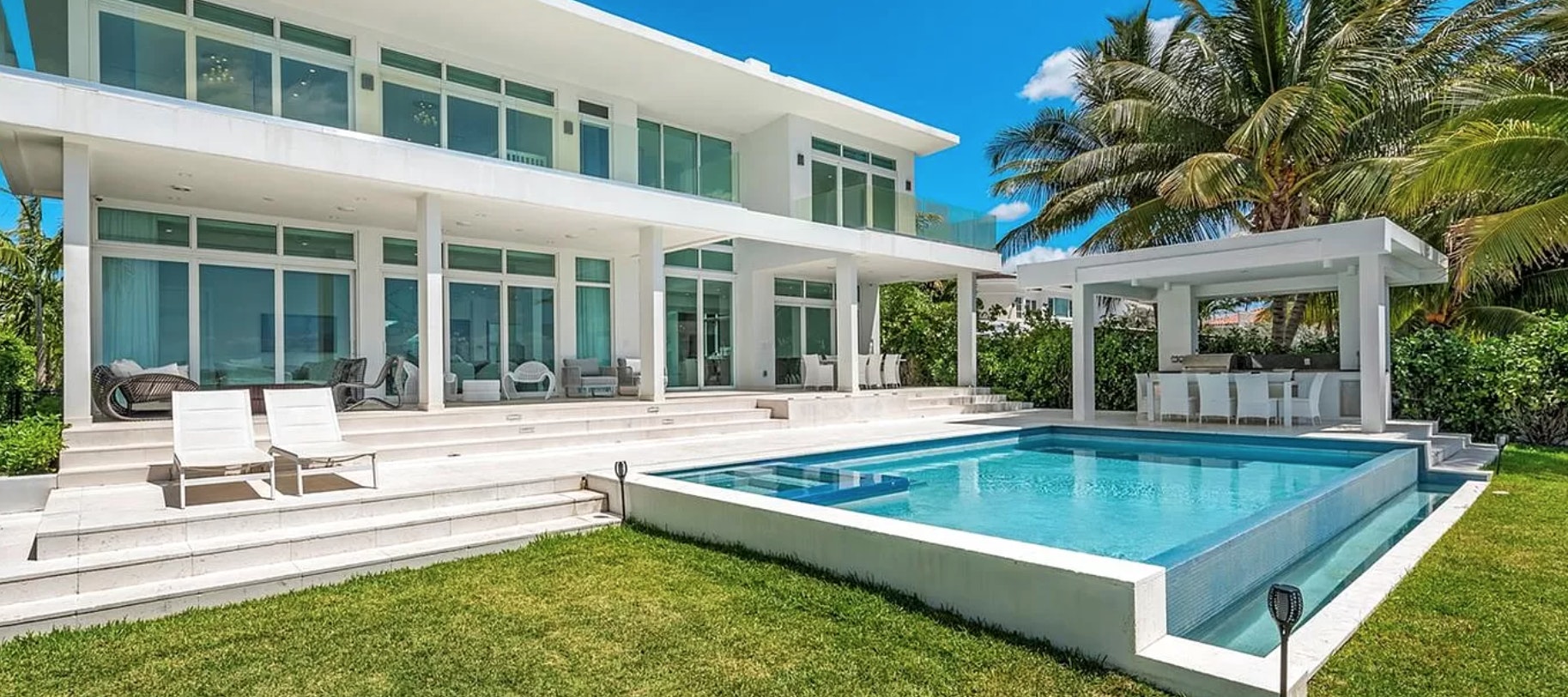 Villa Bay luxury rental in Miami Beach