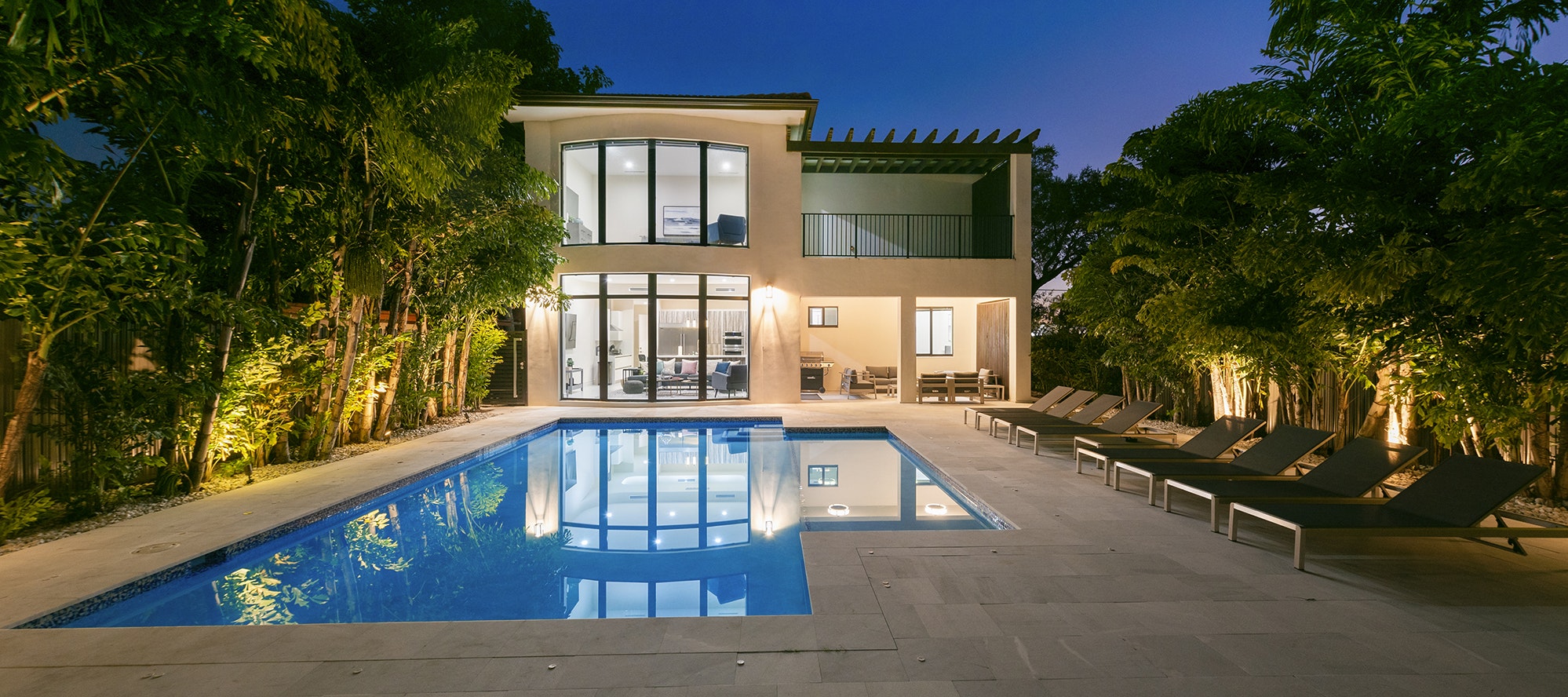 Villa Coral luxury rental in Coral Gables